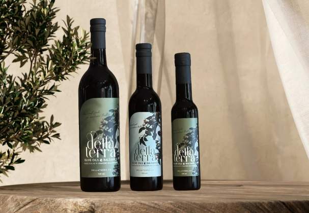 Della Terra Olive Oil & Balsamic Tasting Bar