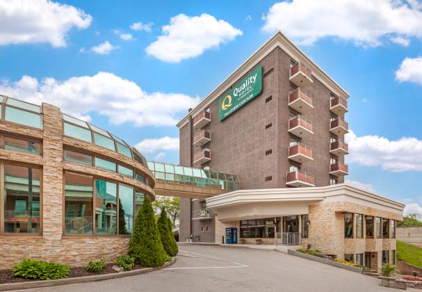Quality Fallsview Cascade Hotel