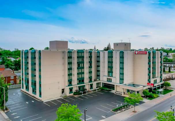 Ramada Niagara Falls Near the Falls