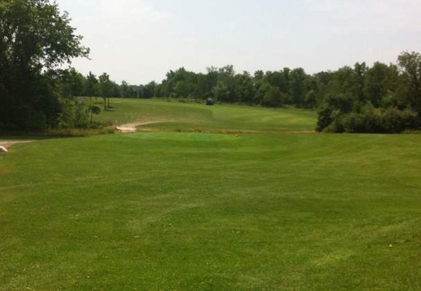 Rolling Meadows Golf & Country Club