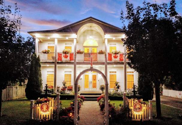 The White House Boutique Bed & Breakfast