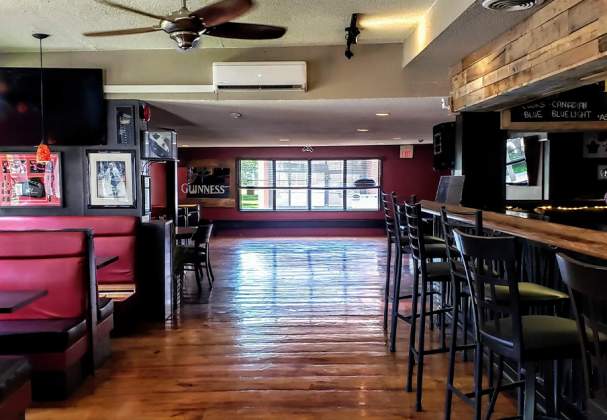 Trailside Bar & Grill