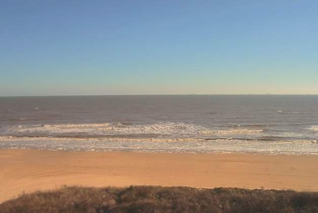 View of the Crystal Beach from the surf cam