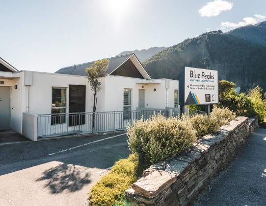 Blue Peaks Apartments