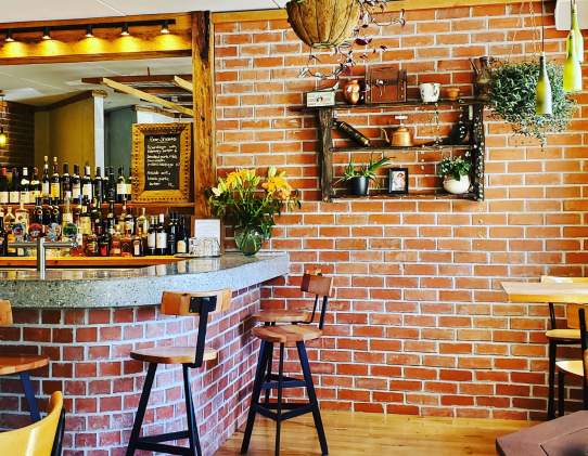 Lokal Kitchen & Bar