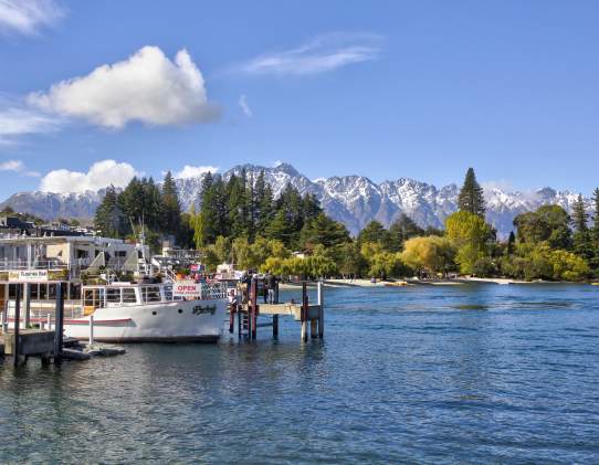 Perky's Floating Bar Queenstown