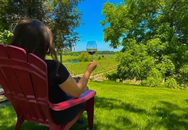 Top Niagara Wineries For Patio Lovers