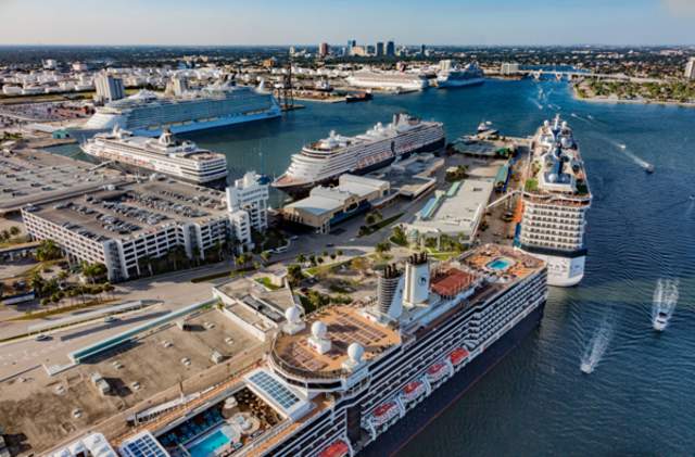 Aerial photo of Midport Cruise Terminals looking north