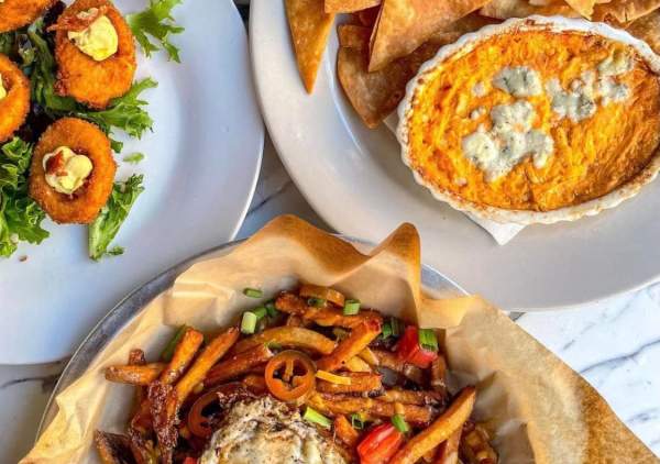 Where to get “Girl Dinner” in Bowling Green, Kentucky