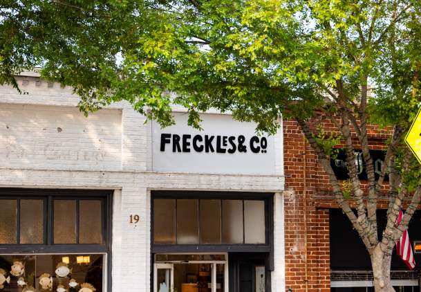 Freckles & Co.