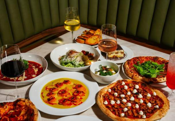 Murray’s Pizza & Wine