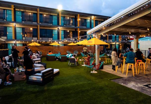 Soluna Restaurant and Bar
