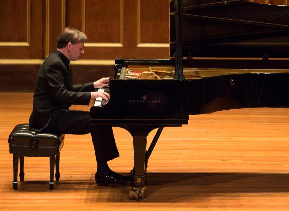 Dallas Morse Coors Concert Series presents Sir Stephen Hough, piano