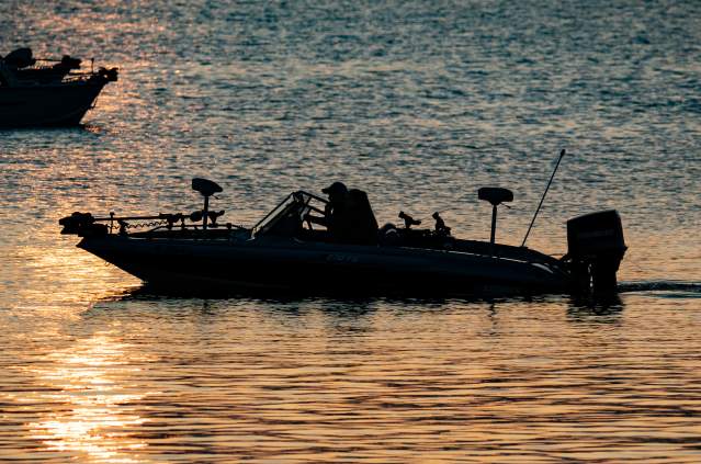 FishingBoats_MorningShadow