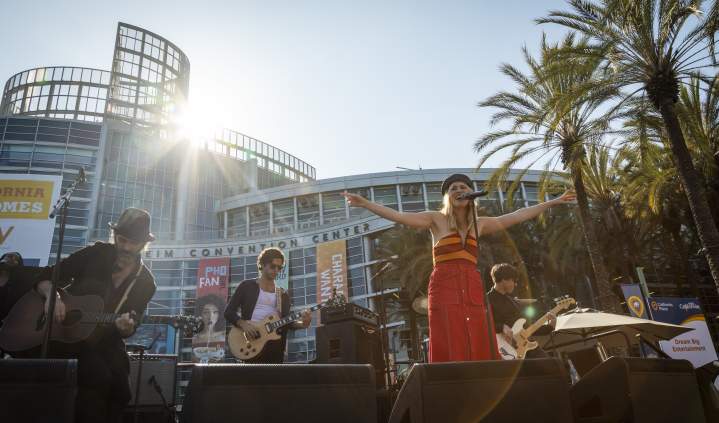 Natasha Bedingfield live at Anaheim Convention Center IPW 2019