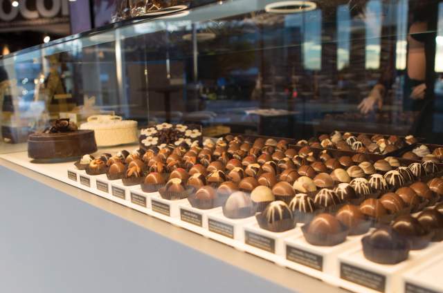 DeBrand Fine Chocolates