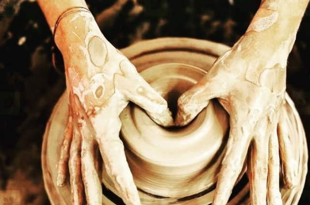 Pottery Experiences (Hand Building or Wheel)