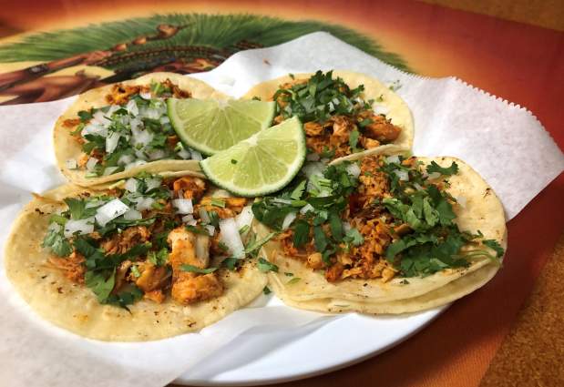 Taqueria 7 Lenguas - Chicken Tacos