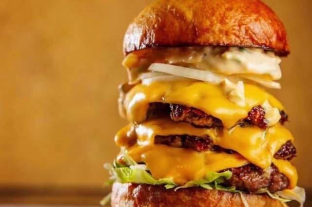 Burger at Copper Spoon