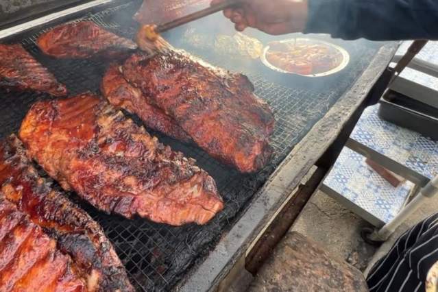 Holy Smoke Ring! Best BBQ in Pierce County