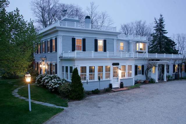 The Whalewalk Inn