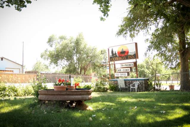 Cowboy Inn