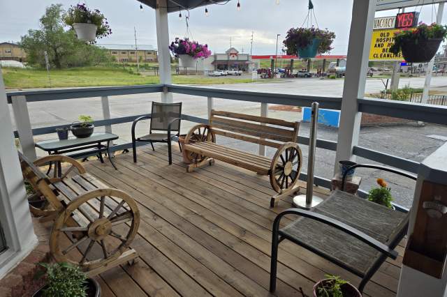 Sundowner Inn