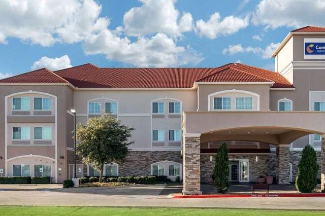 Simple Suites Comfort Inn & Suites
