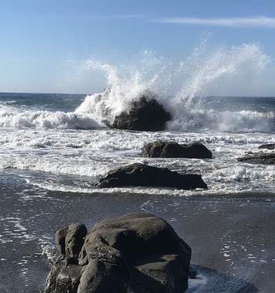 Crashing Waves