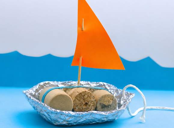 Weekly Class (10y-12y): Tin Foil Boat Challenges