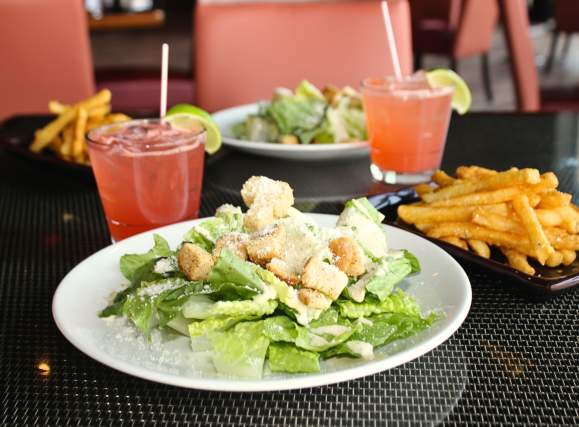 Girl Dinner at Hollywood Casino