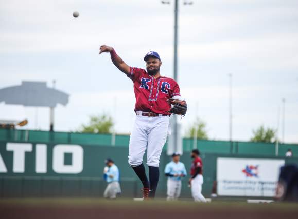 Kansas City Monarchs vs. Sioux City Explorers