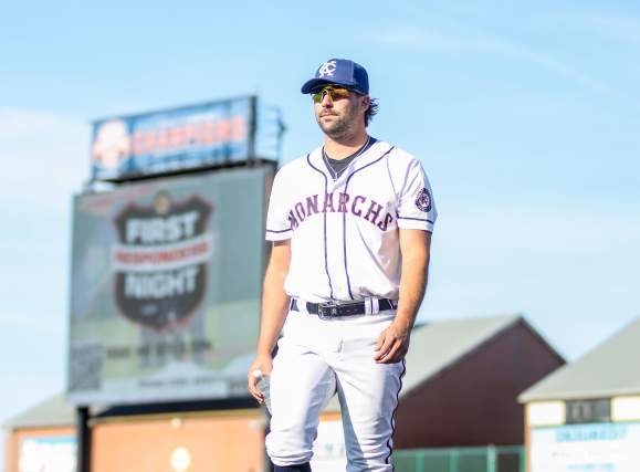 Kansas City Monarchs vs. Chicago Dogs