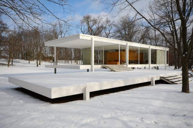 Edith Farnsworth House - Winter Snow