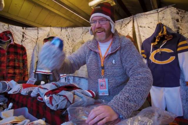 Christkindlmarket Aurora @ RiverEdge Park in Aurora, Illinois