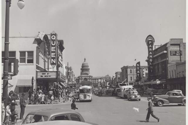 Historic Austin: Congress Avenue