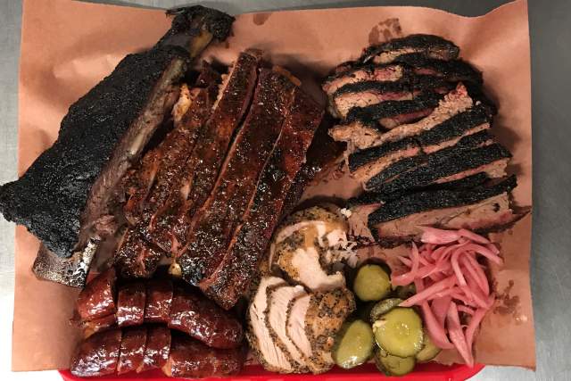 Best Seat in the House: la Barbecue