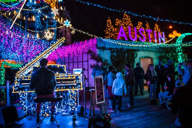Where to See Holiday Lights in Austin