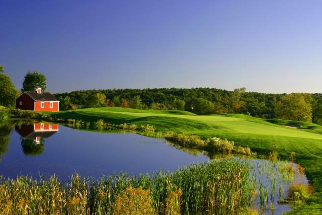 "Stay and Play" Guide to Golf in Central MA