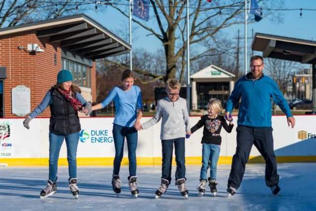 Noblesville Ice Plaza at the Commons