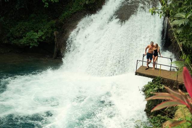 Image of a couple at the Falls