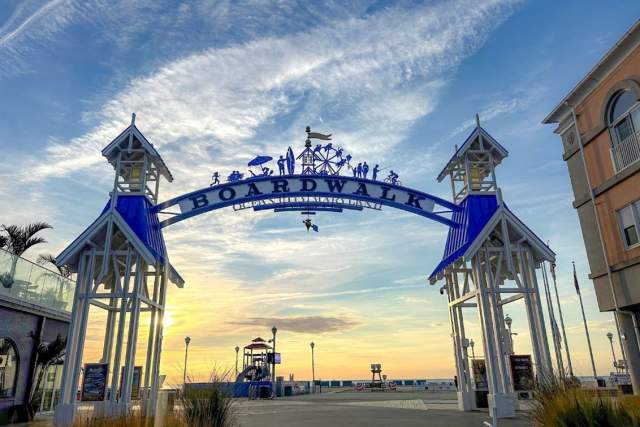 new boardwalk arch