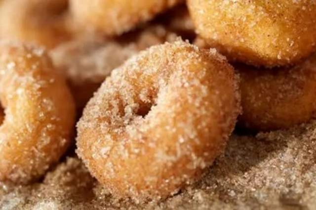 quickies donuts breakfast