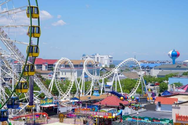 tidal wave rollercoaster at trimpers rides