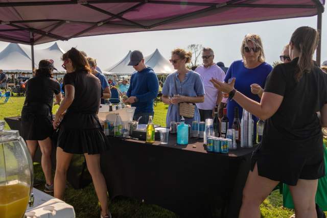 wine pairings tasting at seafood festival