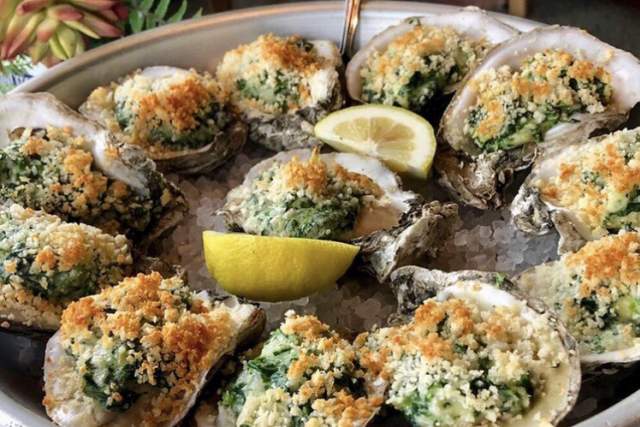Reel Fish Coastal Kitchen + Bar oysters
