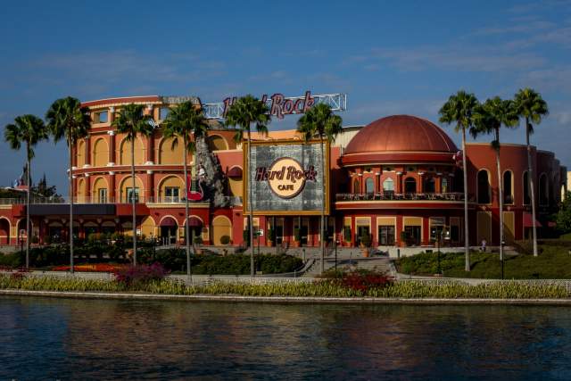 Hard Rock Cafe & Hard Rock Live Orlando