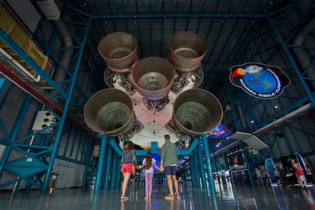 Kennedy Space Center Visitor Complex saturn v apollo center