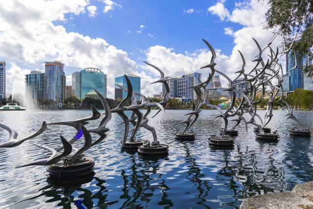Photo of public art bird sculpture at Lake Eola