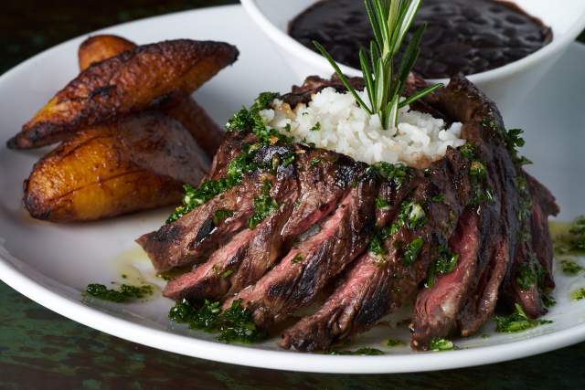 Mango's Tropical Cafe Orlando food beef